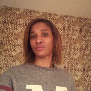 Meet your Posher, Adrienne